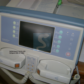 Défibrillateur Schiller Defigard 3002IH