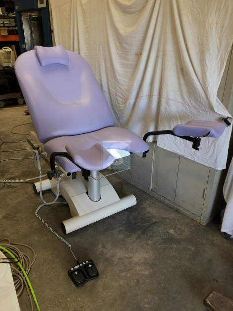 Divan gynécologique Electrique Carina Femina 07 