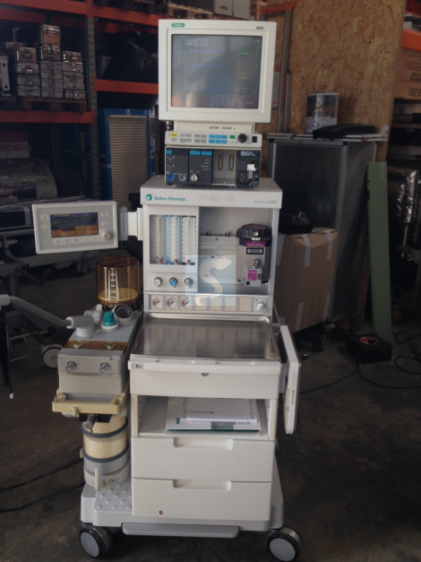 Respirateur  d’anesthésie Datex Aestiva 3000 avec moniteur AS/3