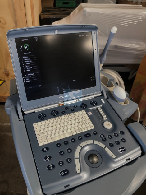 ECHOGRAPHE PORTABLE GE VOLUSON-I