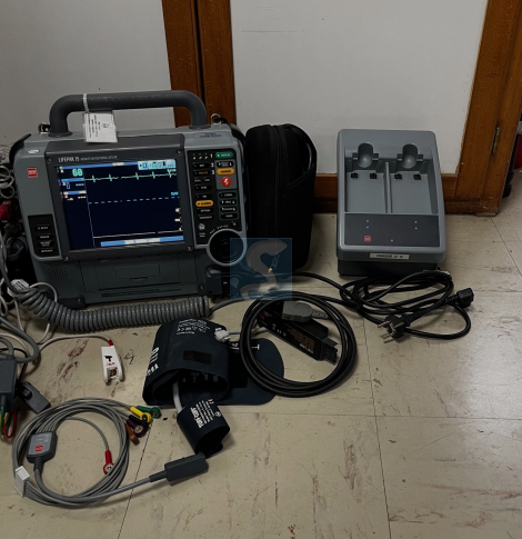 Lifepak 15 Moniteur - Défibrillateur d’urgence 
