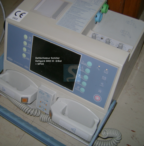 Défibrillateur Schiller Defigard 3002IH S/F